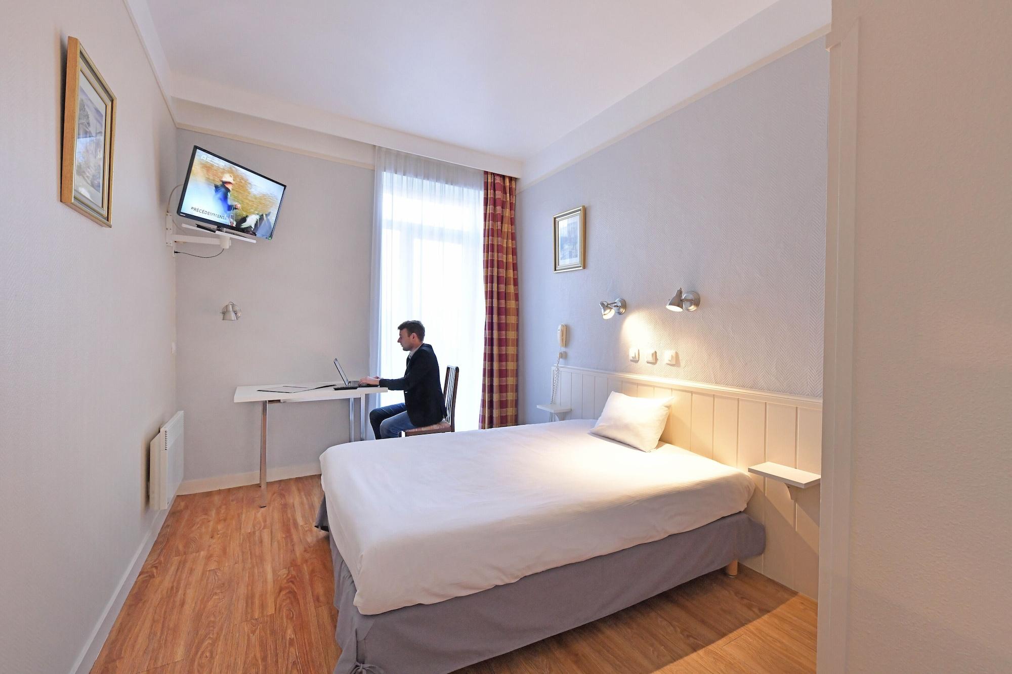 Hotel Saint Andre Gare Sncf Clermont-Ferrand Bagian luar foto