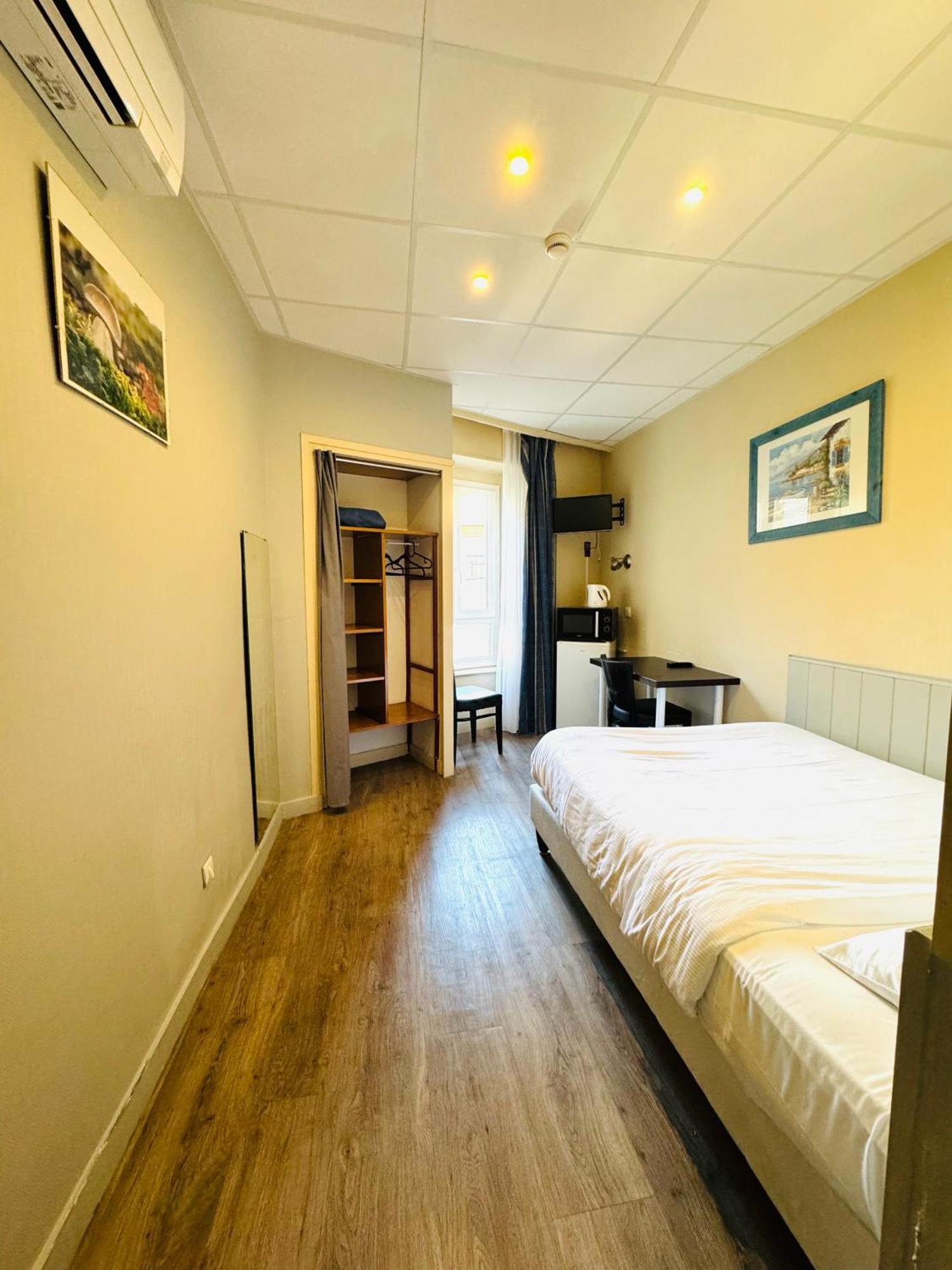 Hotel Saint Andre Gare Sncf Clermont-Ferrand Bagian luar foto