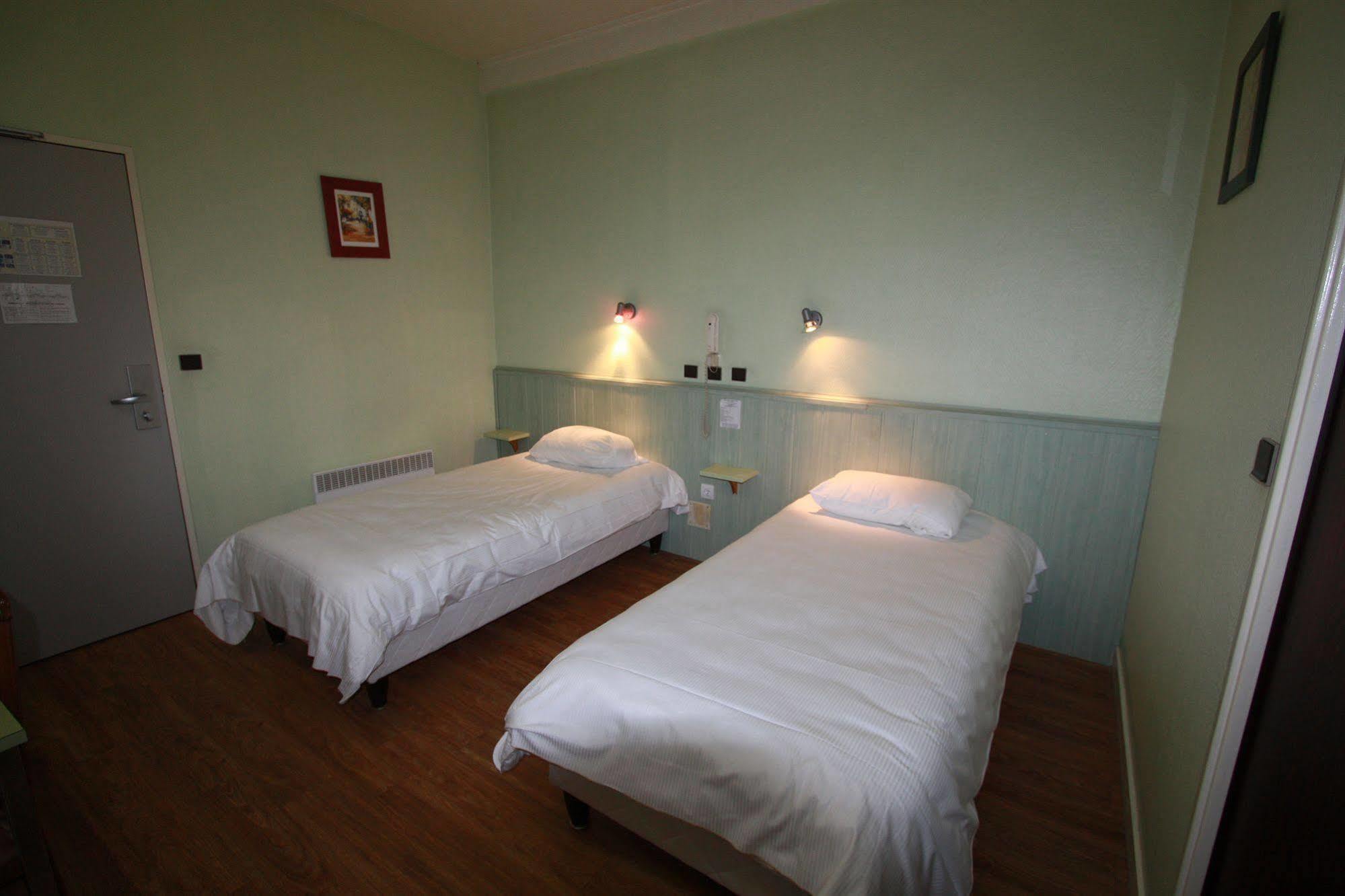 Hotel Saint Andre Gare Sncf Clermont-Ferrand Bagian luar foto